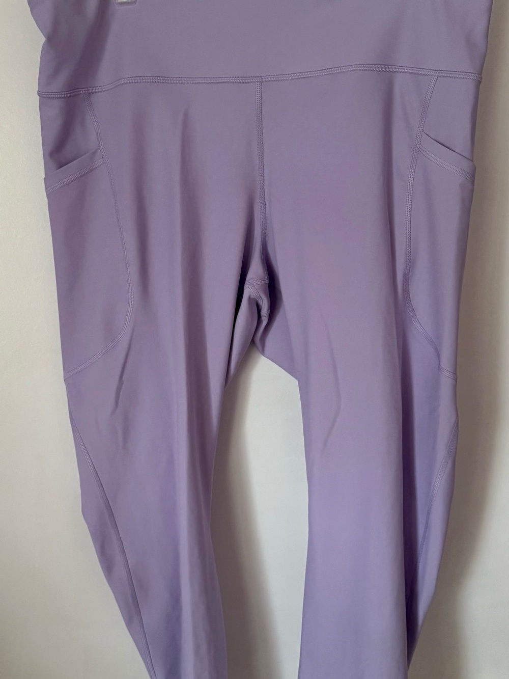 Old Navy Lilac High-Waist Active Leggings with Side Pockets